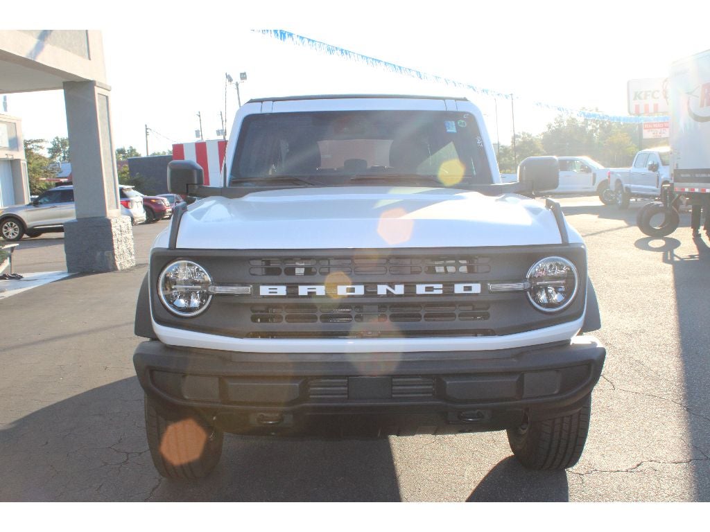 2025 Ford Bronco Base