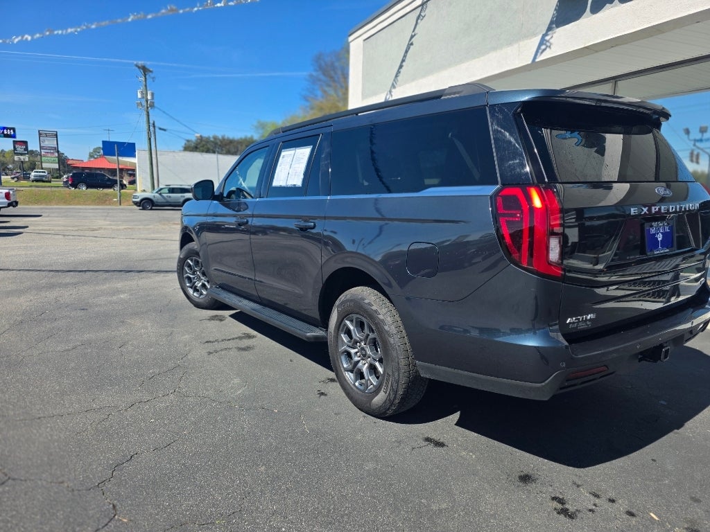 2025 Ford Expedition MAX Active