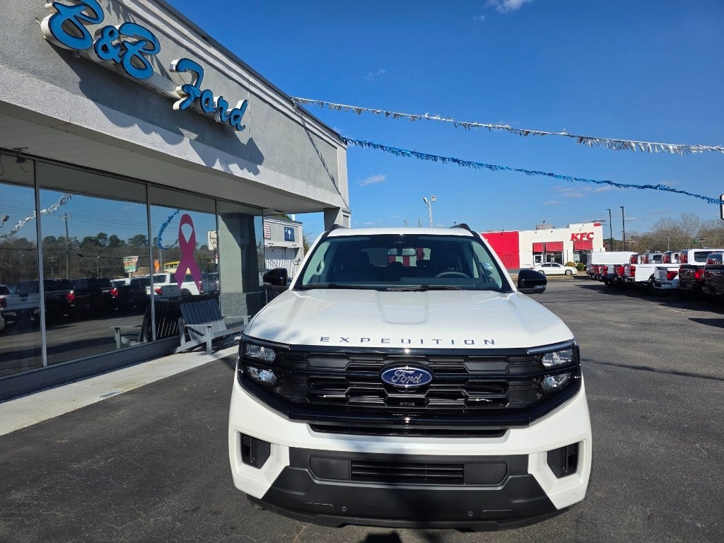 2026 Ford Expedition Active