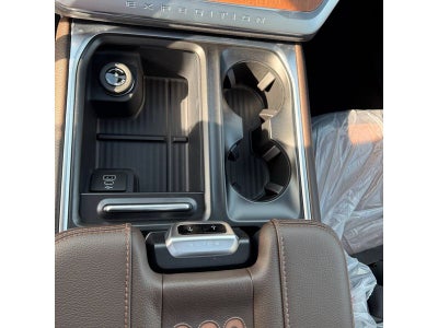 2026 Ford Expedition King Ranch