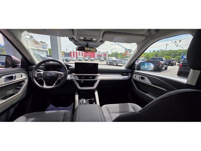 2026 Ford Explorer Active w/200A Pkg