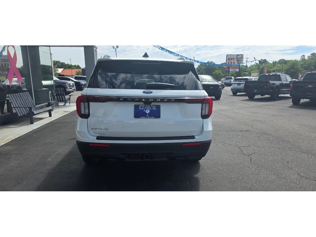 2026 Ford Explorer Active w/200A Pkg