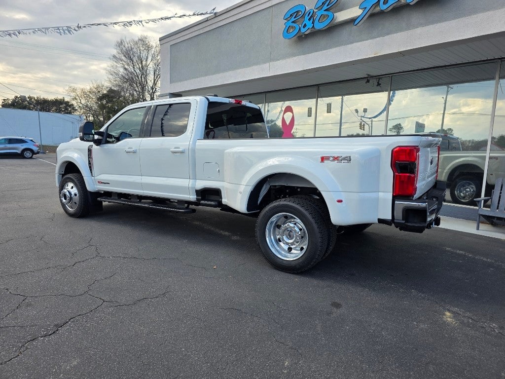 2026 Ford F-450 LARIAT