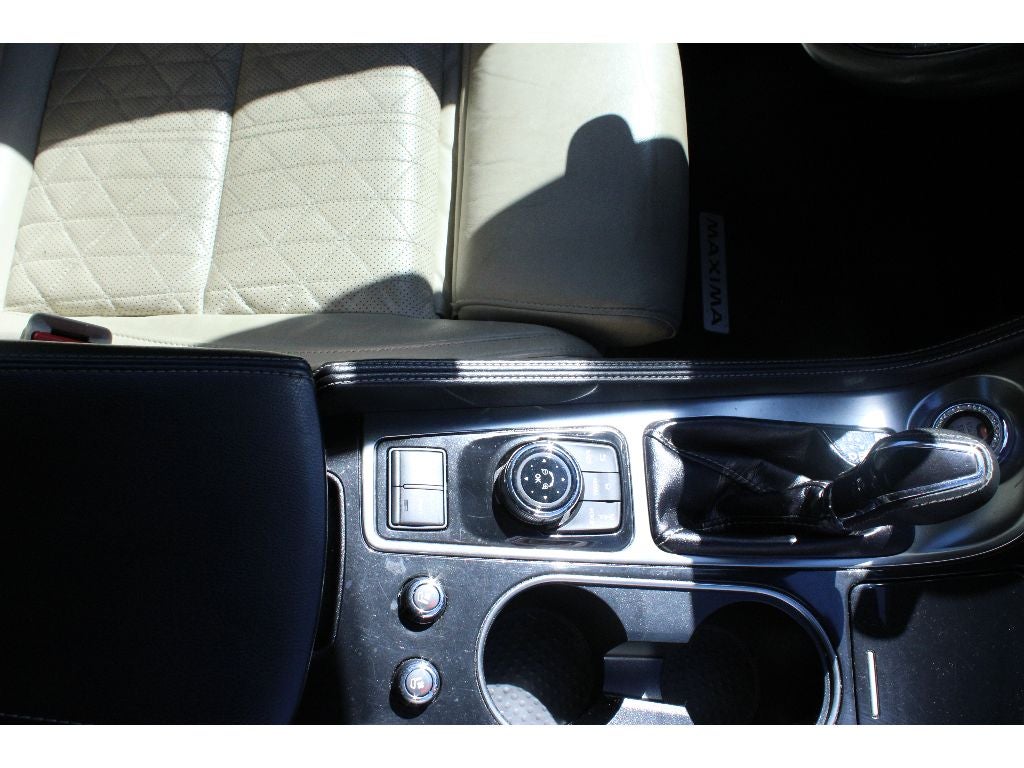 2021 Nissan Maxima Platinum