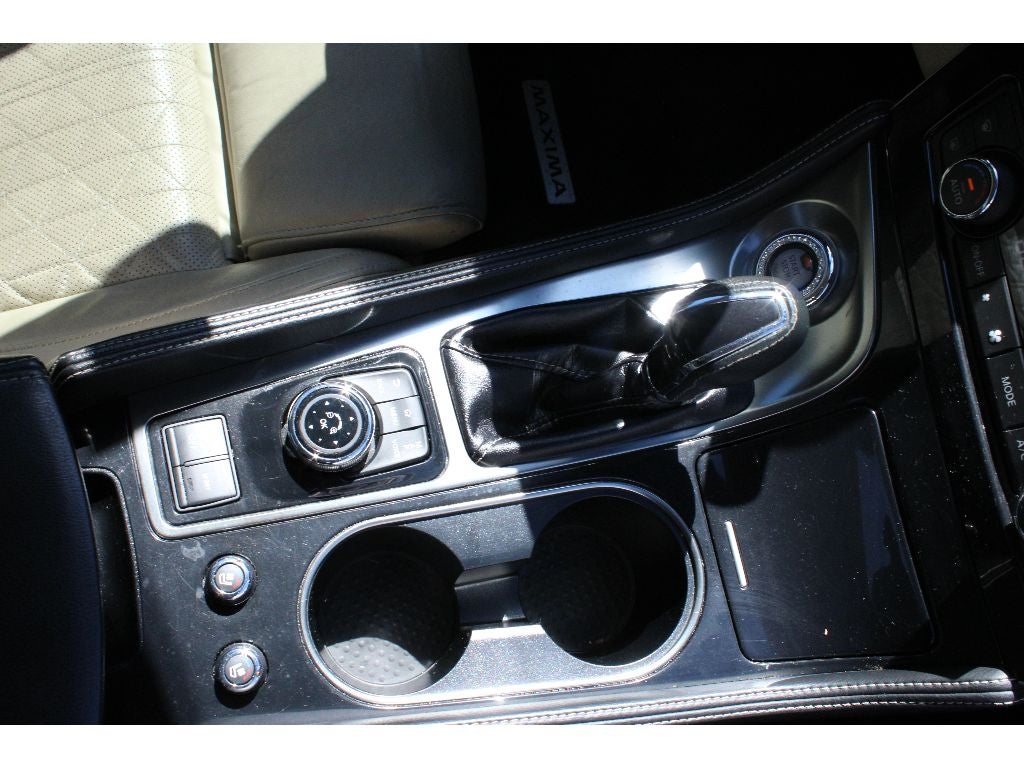 2021 Nissan Maxima Platinum