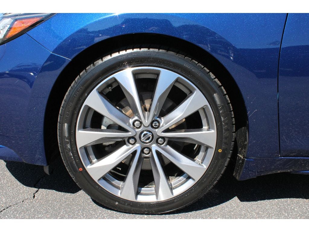 2021 Nissan Maxima Platinum