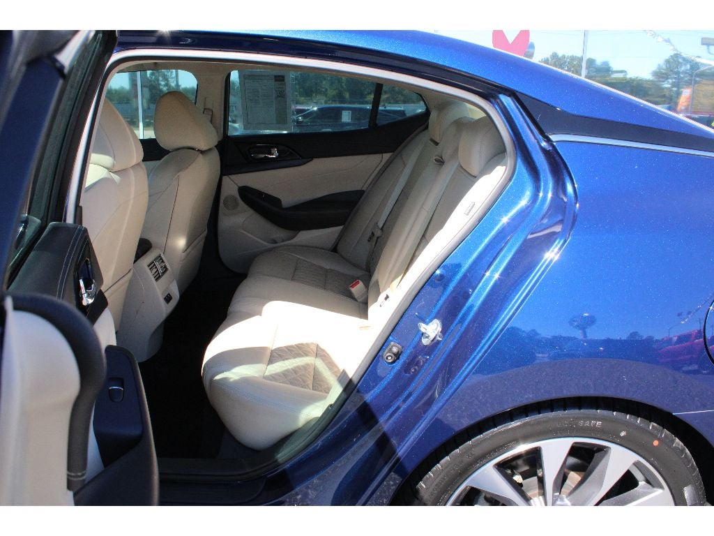 2021 Nissan Maxima Platinum