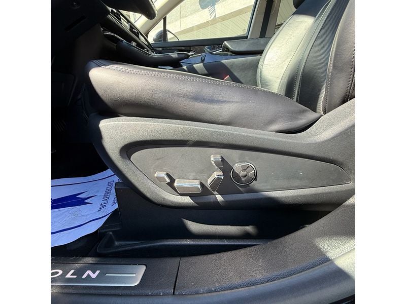 2021 Lincoln Nautilus Reserve