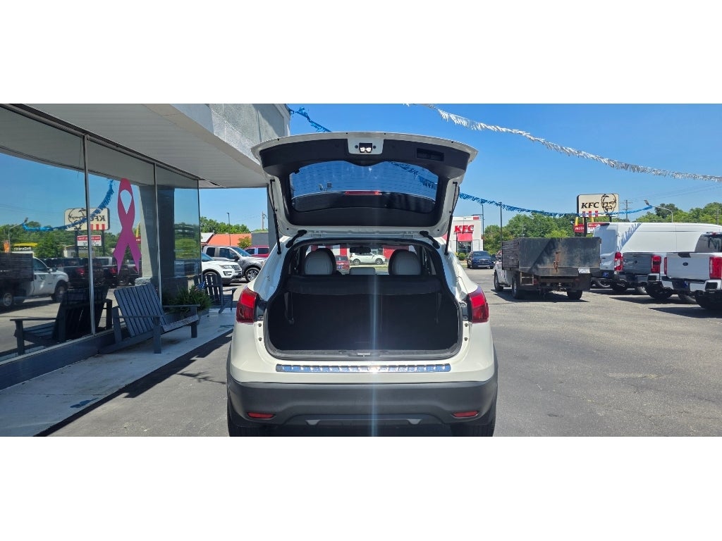 2018 Nissan Rogue Sport SL