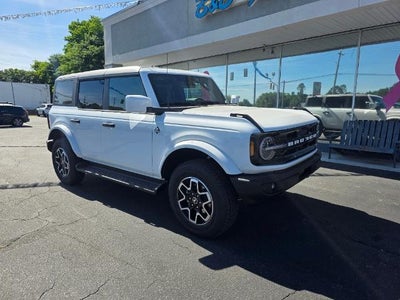 2026 Ford Bronco Outer Banks®